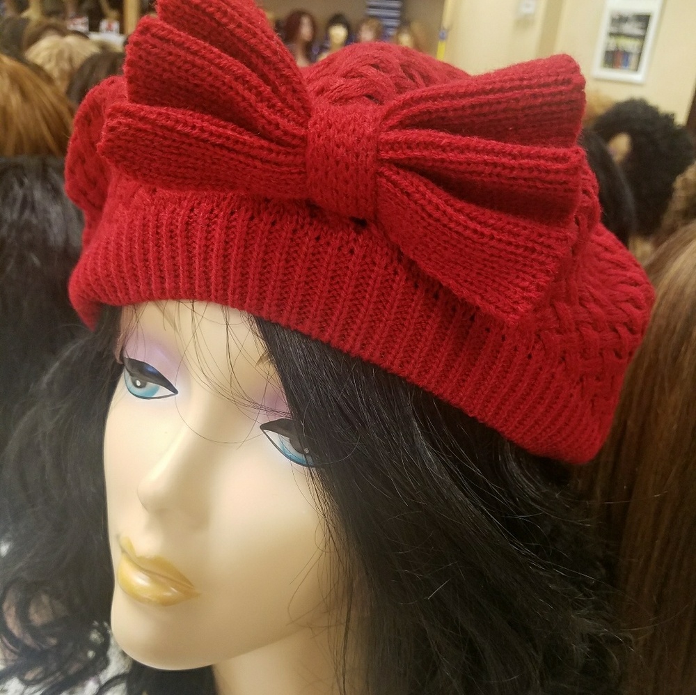 Adorable knit berets with bow